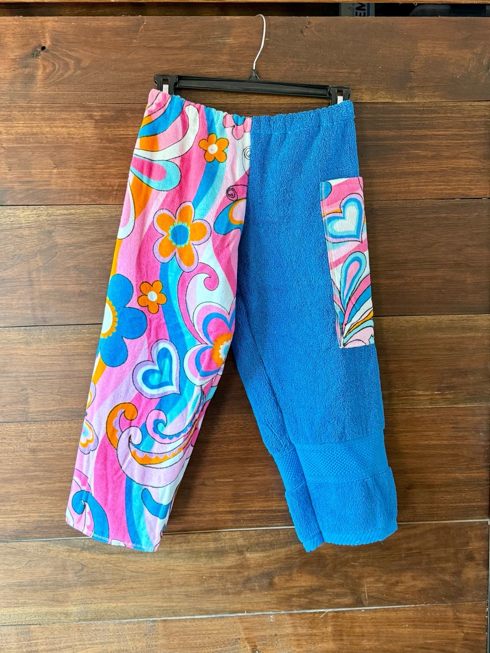 Towel pants groovy flowers